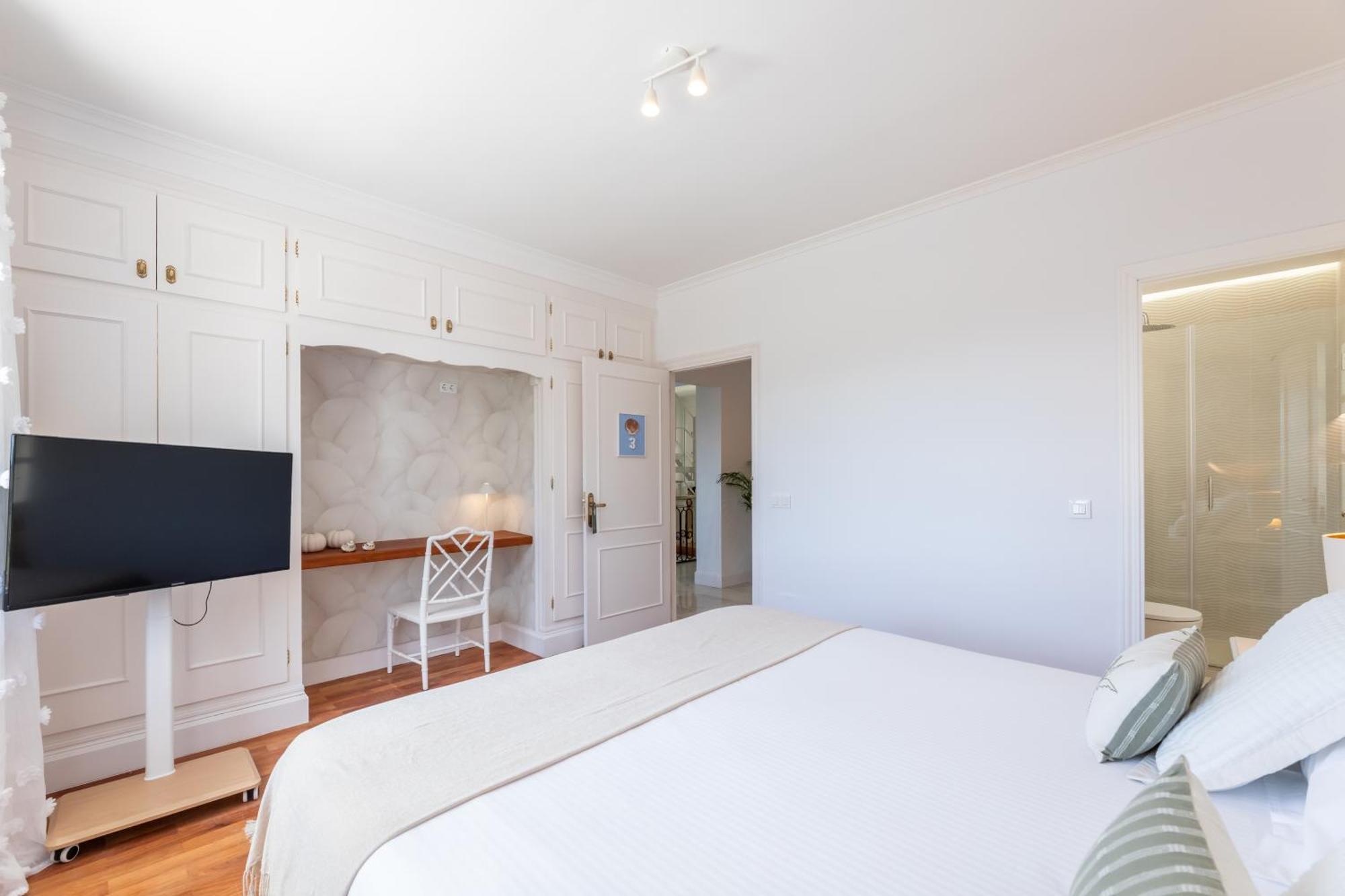 Aurora Boutique House - Only Adults Bed and Breakfast Marbella Exteriör bild